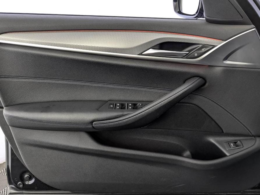 BMW 5 серии VII (G30/G31/G38) Москва  - изображение 19