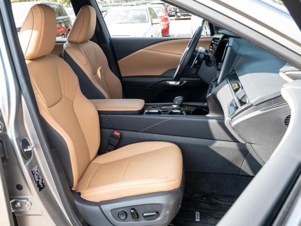 Lexus RX V с пробегом 2025 года, цена 7 100 000 рублей, 8320 км, внедорожник, Автокод Объявления