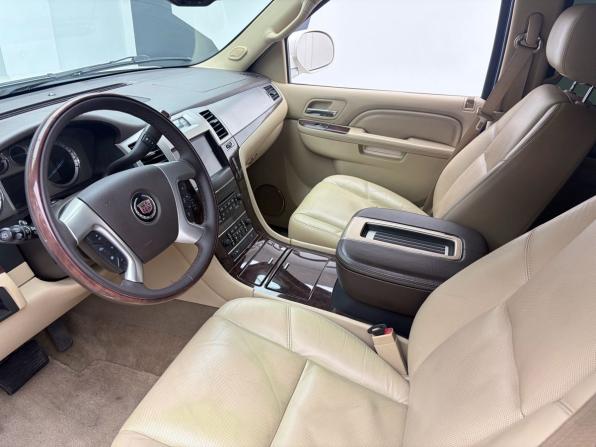 Cadillac Escalade III с пробегом 2011 года, цена 1 599 000 рублей, 206159 км, внедорожник, Автокод Объявления