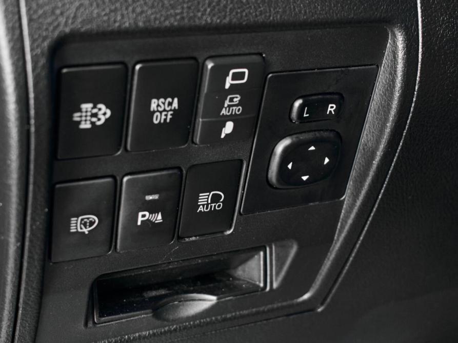 Toyota Land Cruiser 200 Series Рестайлинг 2 Екатеринбург  - изображение 22