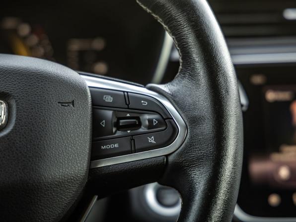 Geely Atlas Pro с пробегом 2021 года, цена 1 878 000 рублей, 38799 км, внедорожник, Автокод Объявления