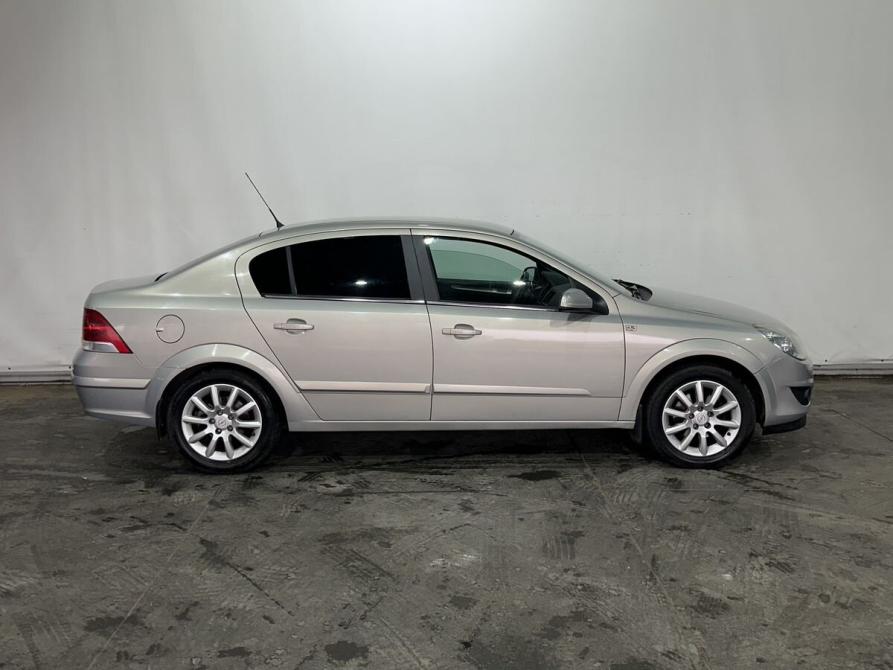 Opel Astra H Рестайлинг Москва  - изображение 8