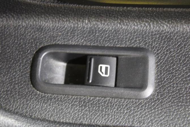 Skoda Fabia II Рестайлинг с пробегом 2010 года, цена 625 000 рублей, 141000 км, хэтчбек, Автокод Объявления