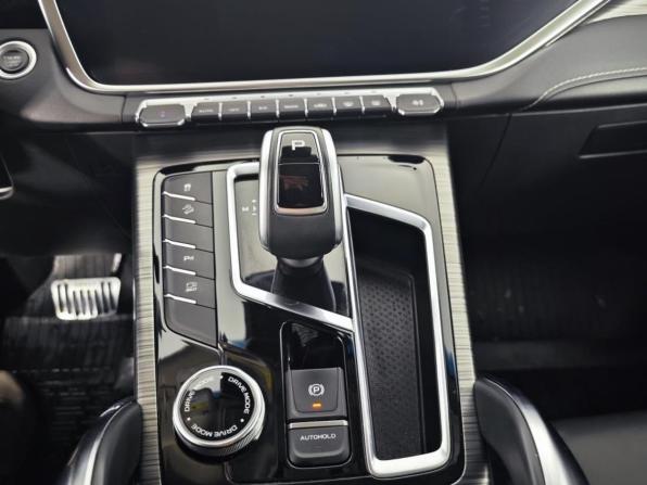 Geely Atlas Pro с пробегом 2023 года, цена 1 859 000 рублей, 100316 км, внедорожник, Автокод Объявления
