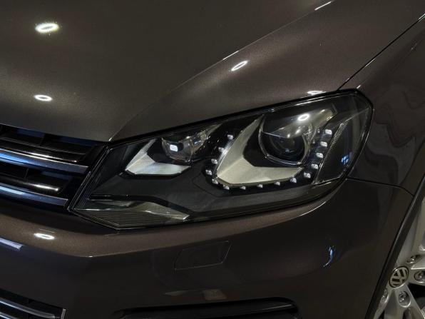 Volkswagen Touareg II с пробегом 2011 года, цена 2 349 000 рублей, 198782 км, внедорожник, Автокод Объявления