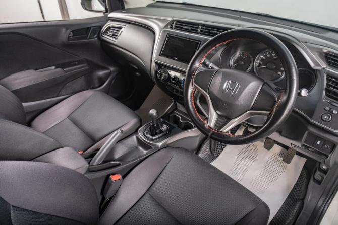 Honda Grace I Рестайлинг с пробегом 2018 года, цена 1 029 000 рублей, 114000 км, седан, Автокод Объявления