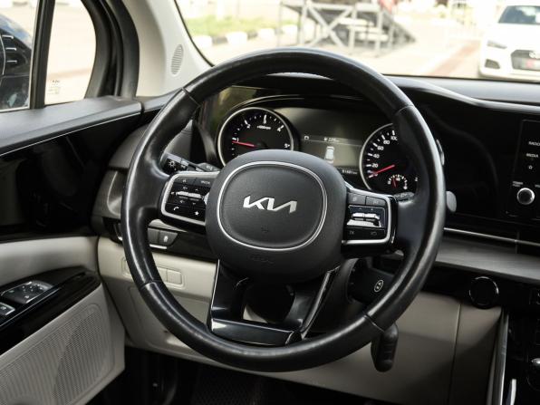 Kia Carnival IV с пробегом 2021 года, цена 3 948 000 рублей, 91636 км, минивэн, Автокод Объявления