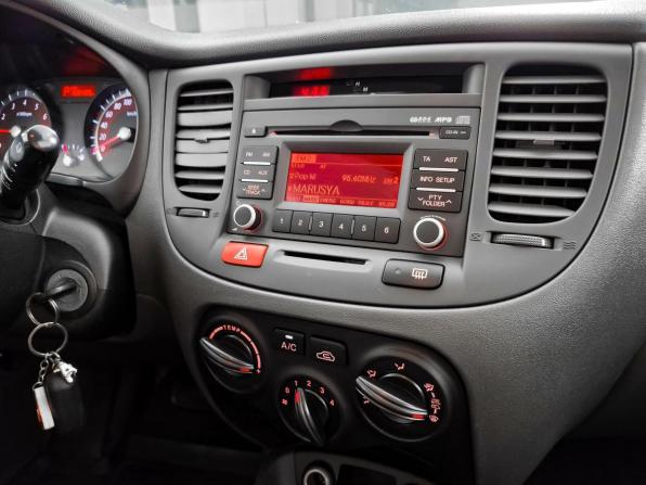 Kia Rio II Рестайлинг с пробегом 2010 года, цена 579 000 рублей, 166489 км, хэтчбек, Автокод Объявления