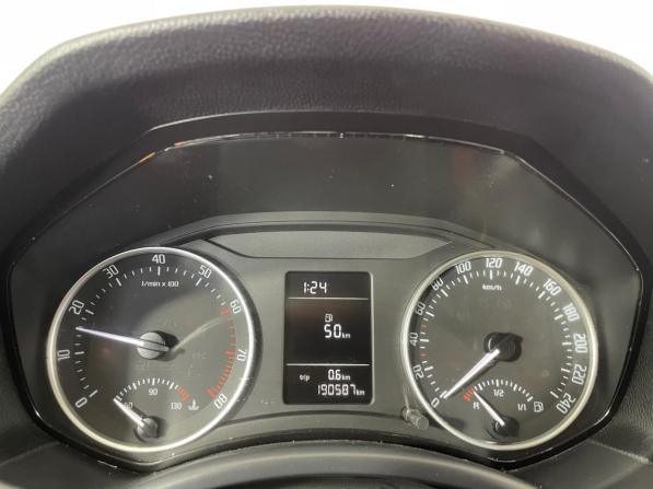 Skoda Octavia II (A5) Рестайлинг с пробегом 2012 года, цена 640 000 рублей, 190542 км, лифтбек, Автокод Объявления