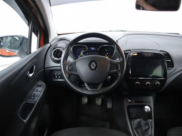 Renault Kaptur I с пробегом 2016 года, цена 1 070 000 рублей, 185267 км, внедорожник, Автокод Объявления