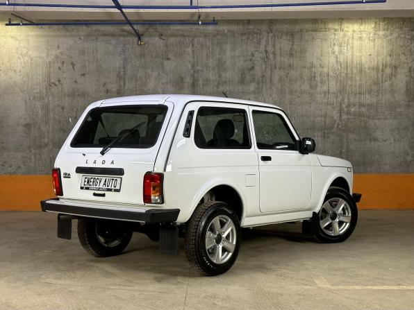 Lada (ВАЗ) Niva Legend с пробегом 2024 года, цена 979 000 рублей, 402 км, внедорожник, Автокод Объявления