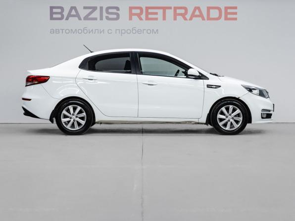 Kia Rio III Рестайлинг с пробегом 2016 года, цена 899 000 рублей, 170471 км, седан, Автокод Объявления