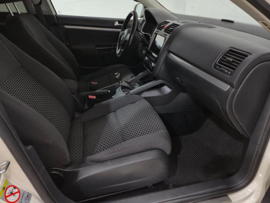 Volkswagen Jetta V Альметьевск  - изображение 13
