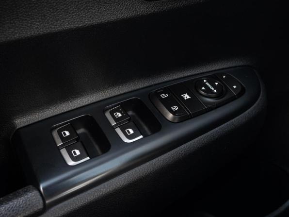 Kia Rio IV с пробегом 2019 года, цена 1 450 000 рублей, 91771 км, хэтчбек, Автокод Объявления