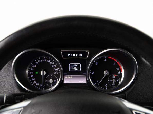 Mercedes-Benz G-Класс II (W463) Рестайлинг 3 с пробегом 2013 года, цена 4 598 055 рублей, 117921 км, внедорожник, Автокод Объявления