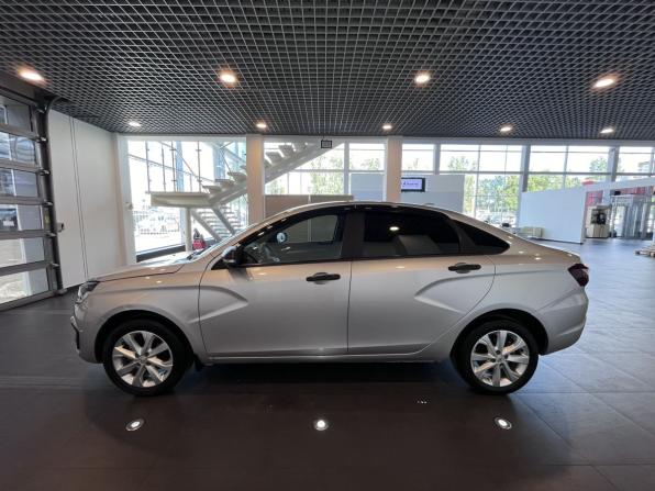 Lada (ВАЗ) Vesta I Рестайлинг (NG) с пробегом 2023 года, цена 1 350 000 рублей, 46880 км, седан, Автокод Объявления