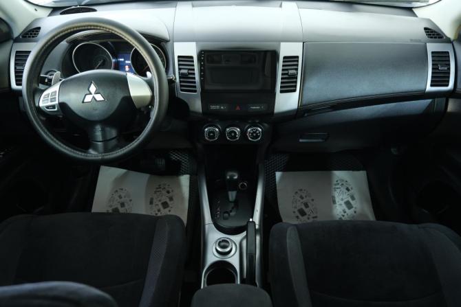 Mitsubishi Outlander II Рестайлинг с пробегом 2011 года, цена 1 329 000 рублей, 177000 км, внедорожник, Автокод Объявления