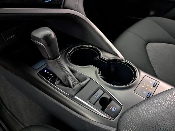 Toyota Camry VIII (XV70) с пробегом 2021 года, цена 2 820 000 рублей, 33324 км, седан, Автокод Объявления