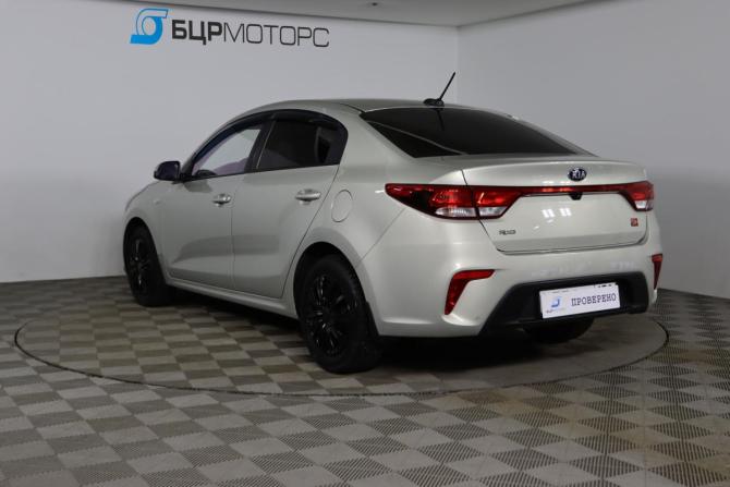 Kia Rio IV с пробегом 2018 года, цена 1 399 990 рублей, 79311 км, седан, Автокод Объявления