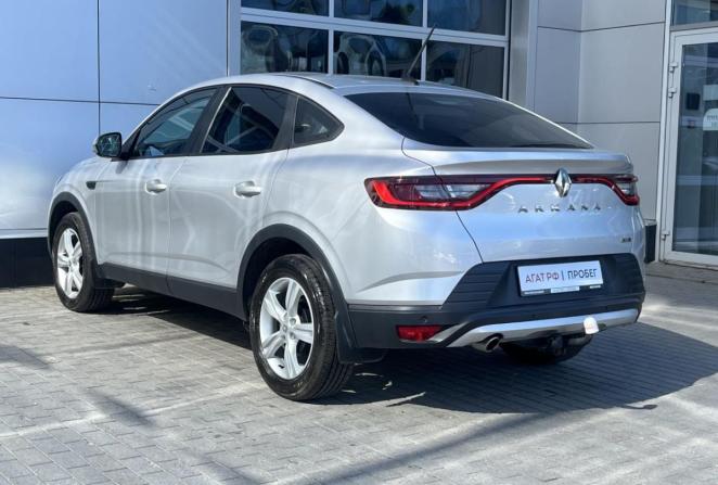 Renault Arkana I с пробегом 2020 года, цена 1 800 000 рублей, 94463 км, внедорожник, Автокод Объявления
