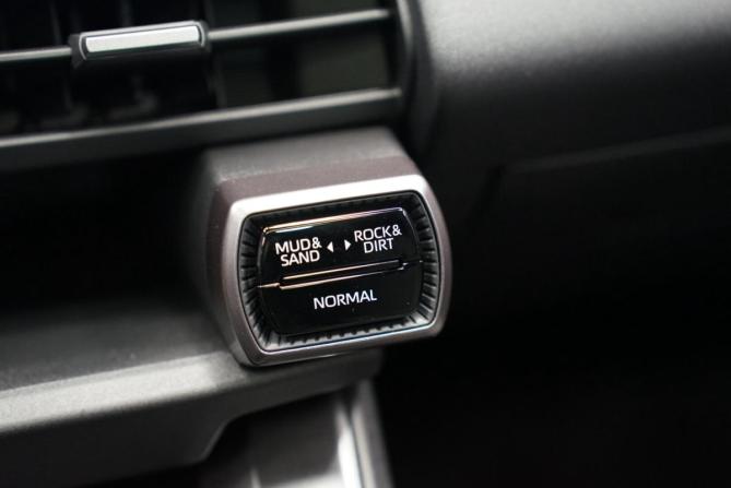 Toyota RAV4 VI (XA60) с пробегом 2026 года, цена 4 750 000 рублей, 70 км, внедорожник, Автокод Объявления