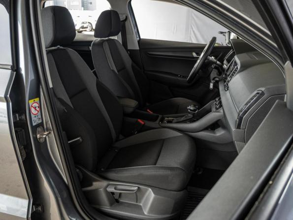 Skoda Karoq I с пробегом 2022 года, цена 2 330 000 рублей, 81452 км, внедорожник, Автокод Объявления