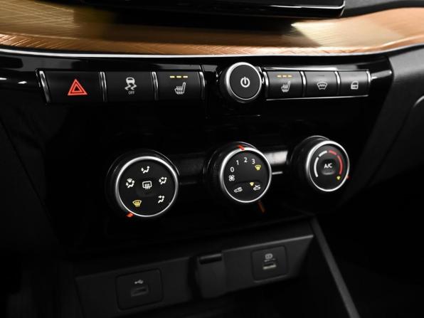 Lada (ВАЗ) Vesta I Рестайлинг (NG) с пробегом 2024 года, цена 1 548 000 рублей, 43291 км, универсал, Автокод Объявления