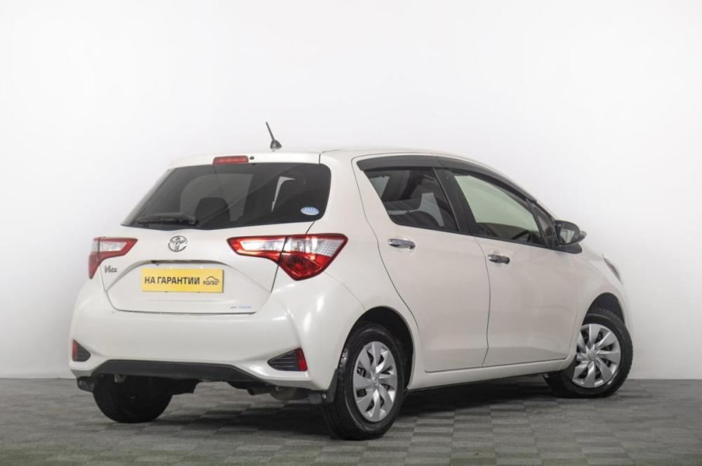 Toyota Vitz III (XP130) Рестайлинг Томск  - изображение 7