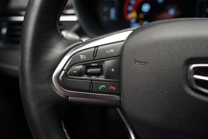 Geely Atlas Pro с пробегом 2023 года, цена 2 180 000 рублей, 53000 км, внедорожник, Автокод Объявления