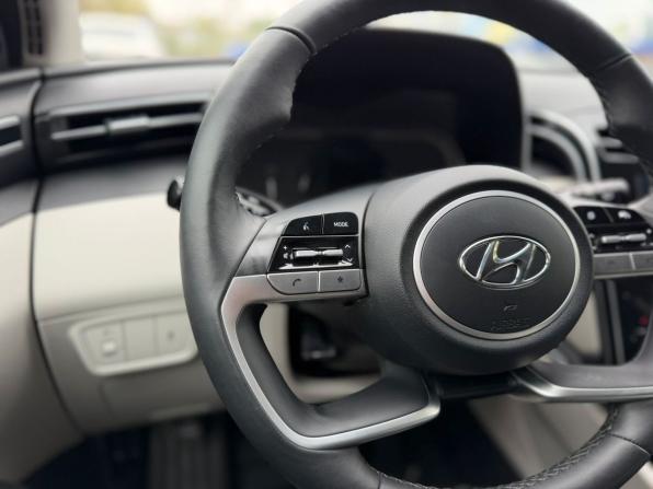 Hyundai Tucson IV с пробегом 2022 года, цена 3 290 000 рублей, 59338 км, внедорожник, Автокод Объявления