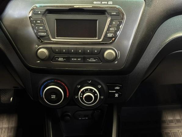 Kia Rio III с пробегом 2012 года, цена 725 000 рублей, 187000 км, седан, Автокод Объявления