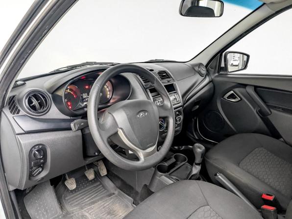 Lada (ВАЗ) Granta I Рестайлинг с пробегом 2023 года, цена 620 000 рублей, 49999 км, седан, Автокод Объявления