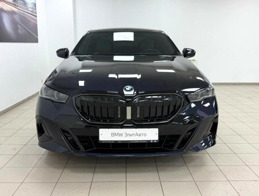BMW 5 серии VIII (G60/G61/G68) Красноярск  - изображение 4