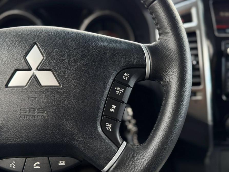 Mitsubishi Pajero IV Рестайлинг 2 Екатеринбург  - изображение 29