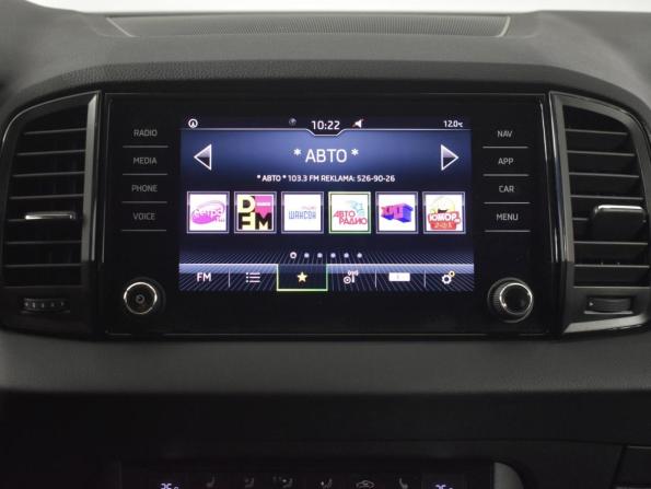 Skoda Karoq I с пробегом 2021 года, цена 2 152 900 рублей, 75633 км, внедорожник, Автокод Объявления