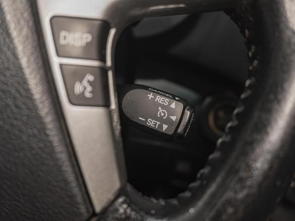 Toyota Highlander II (XU40) Рестайлинг с пробегом 2013 года, цена 1 220 000 рублей, 304662 км, внедорожник, Автокод Объявления