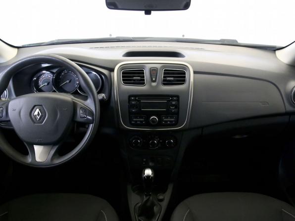 Renault Sandero II с пробегом 2015 года, цена 915 000 рублей, 110021 км, хэтчбек, Автокод Объявления