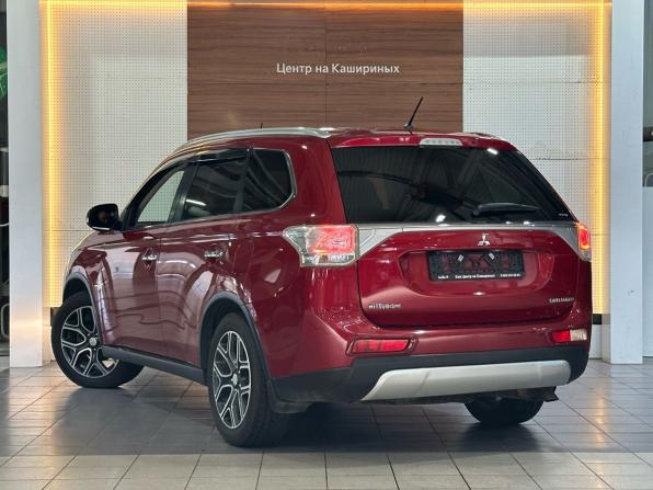 Mitsubishi Outlander III Рестайлинг с пробегом 2014 года, цена 1 999 990 рублей, 119598 км, внедорожник, Автокод Объявления