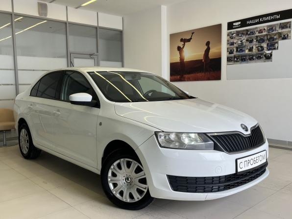 Skoda Rapid I с пробегом 2015 года, цена 736 000 рублей, 175000 км, лифтбек, Автокод Объявления