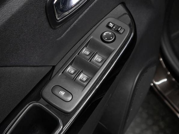 Renault Kaptur I с пробегом 2019 года, цена 1 198 000 рублей, 166594 км, внедорожник, Автокод Объявления
