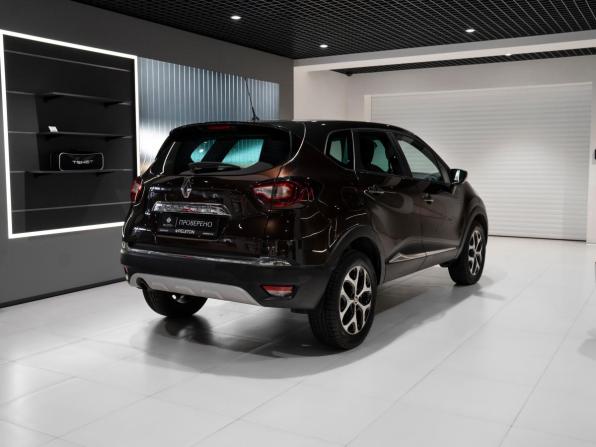Renault Kaptur I с пробегом 2018 года, цена 1 240 000 рублей, 142231 км, внедорожник, Автокод Объявления