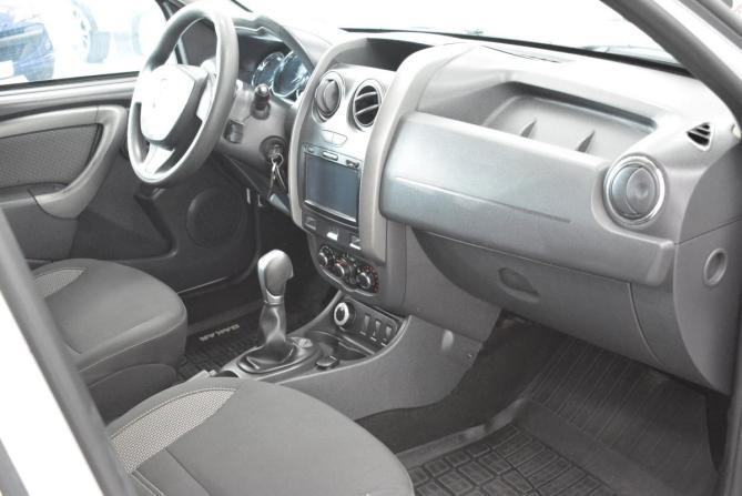 Renault Duster I Рестайлинг с пробегом 2017 года, цена 1 389 000 рублей, 136000 км, внедорожник, Автокод Объявления