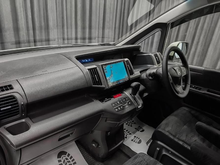 Honda Stepwgn IV Рестайлинг Красноярск  - изображение 9