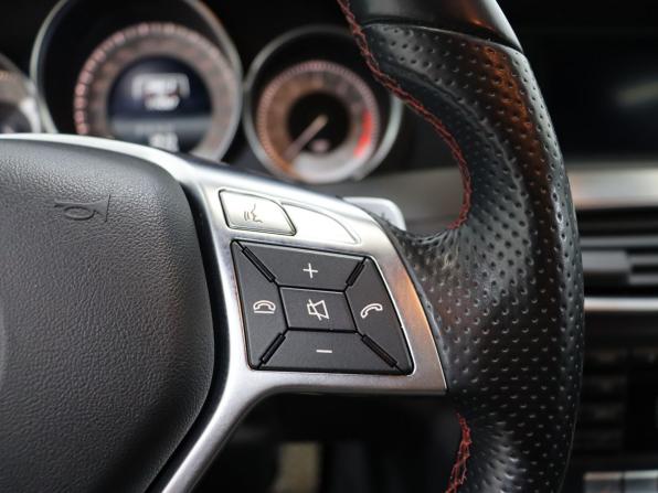 Mercedes-Benz C-Класс III (W204) Рестайлинг с пробегом 2013 года, цена 1 670 000 рублей, 114332 км, купе, Автокод Объявления