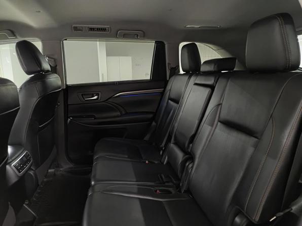 Toyota Highlander III (XU50) Рестайлинг с пробегом 2019 года, цена 3 160 000 рублей, 274059 км, внедорожник, Автокод Объявления