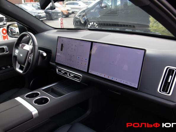 Li Auto (Lixiang) L6 I с пробегом 2024 года, цена 5 498 000 рублей, 16467 км, внедорожник, Автокод Объявления