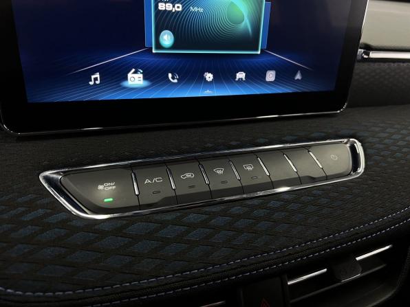 Haval Jolion I Рестайлинг с пробегом 2025 года, цена 1 849 000 рублей, 14715 км, внедорожник, Автокод Объявления