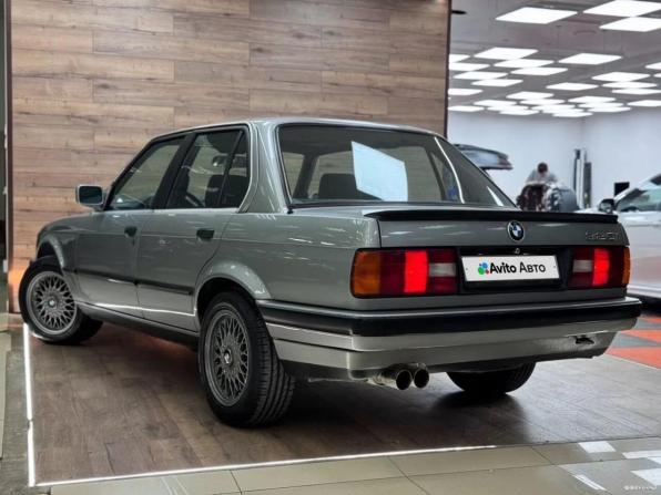 BMW 3 серии II (E30) с пробегом 1989 года, цена 1 430 000 рублей, 199000 км, седан, Автокод Объявления