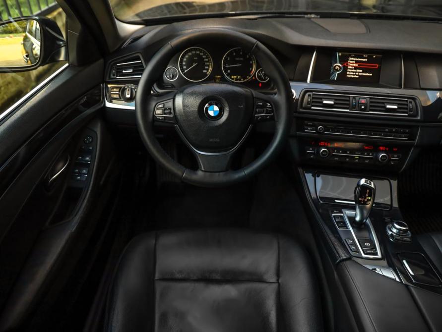 BMW 5 серии VI (F10/F11/F07) Рестайлинг Санкт-Петербург  - изображение 11
