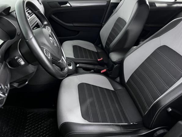 Volkswagen Jetta VI Рестайлинг с пробегом 2014 года, цена 1 335 000 рублей, 148030 км, седан, Автокод Объявления